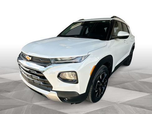 Used 2023 Chevrolet TrailBlazer LT FWD image 4