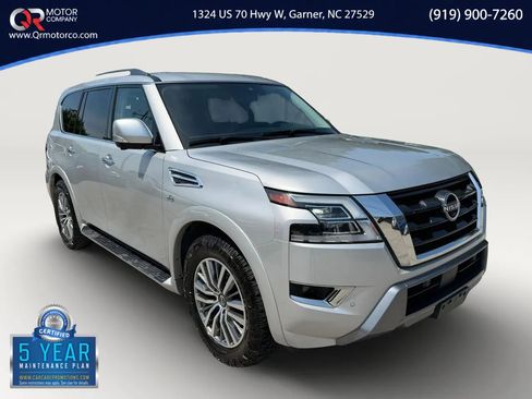 Used 2021 Nissan Armada SL w/ Captain's Chairs Package AWD/4WD image 1
