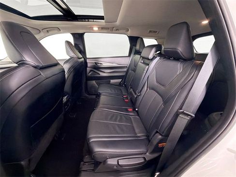 Used 2023 INFINITI QX60 Luxe image 22