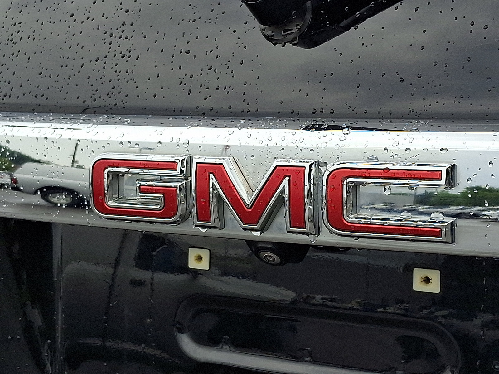 Used 2023 GMC Acadia SLE w/ Driver Convenience Package AWD/4WD image 30