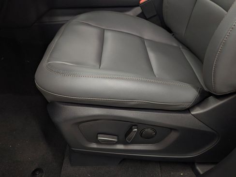 New 2026 Ford Explorer Active w/ Active Comfort Package image 11