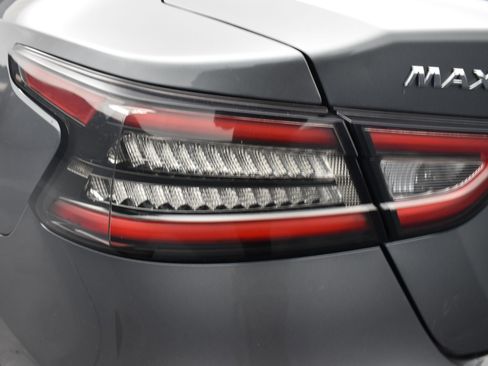 Used 2019 Nissan Maxima 3.5 S w/ Floor Mat Group image 8