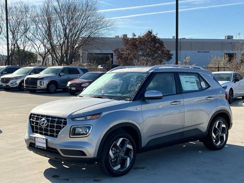 New 2026 Hyundai Venue SEL image 5