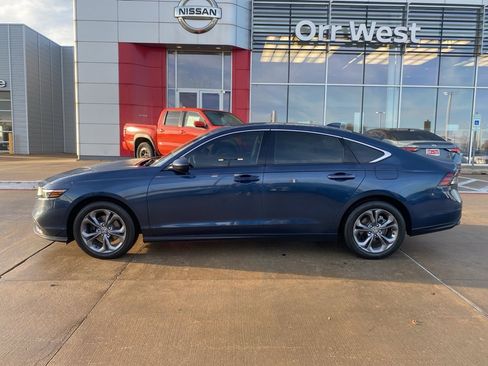 Used 2024 Honda Accord EX image 2