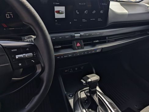 Used 2025 Kia K4 FWD image 10