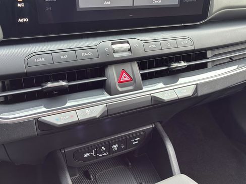 New 2026 Kia K4 EX image 29