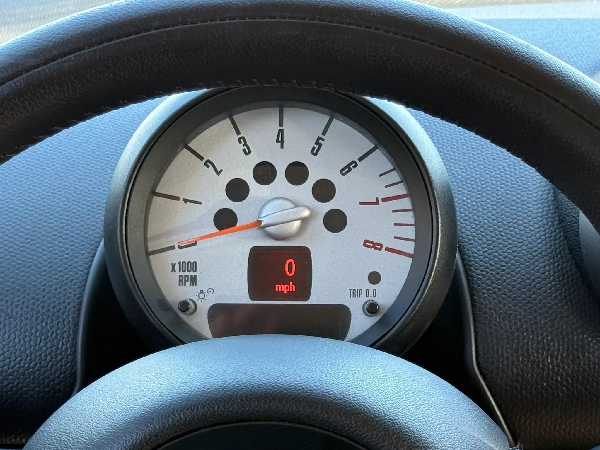 Used 2012 MINI Cooper Countryman FWD image 8