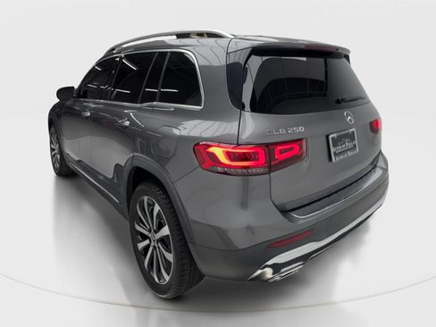 Used 2022 Mercedes-Benz GLB 250 image 10