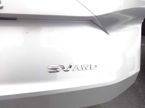 Used 2022 Nissan Rogue SV image 8