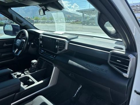 Used 2026 Toyota Tundra SR5 AWD/4WD image 19