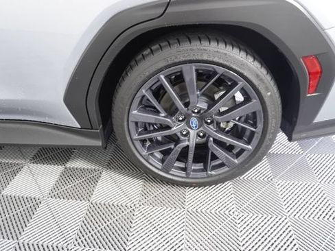 Used 2024 Subaru WRX Premium AWD/4WD image 18
