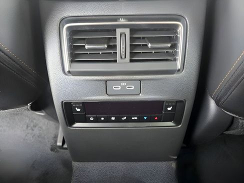 Used 2025 MAZDA CX-70 Plug-In Hybrid w/ Premium Plus image 22