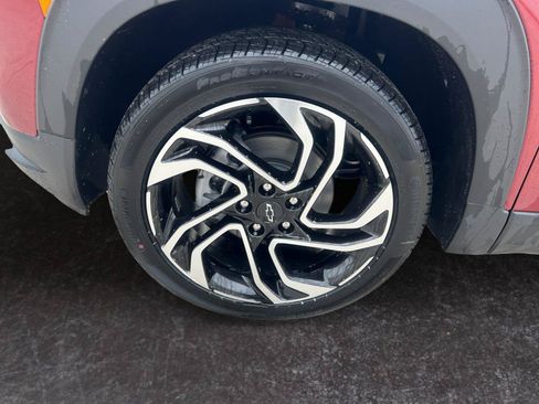 Used 2024 Chevrolet TrailBlazer RS w/ Driver Confidence Package FWD image 15