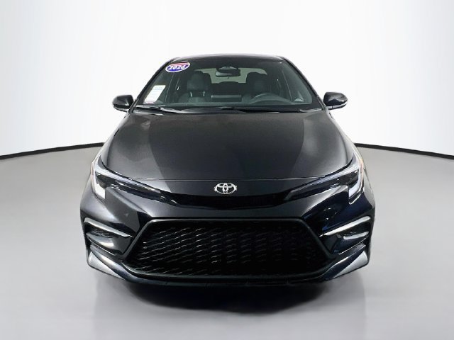 Used 2026 Toyota Corolla SE FWD image 3
