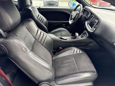Used 2019 Dodge Challenger SRT Hellcat Redeye image 26