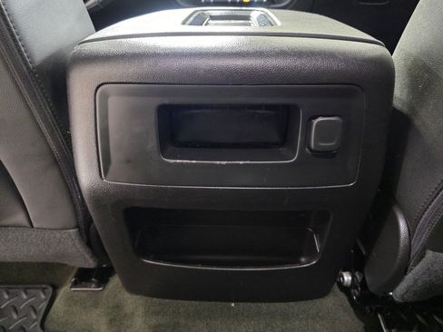 Used 2018 Chevrolet Silverado 3500 LTZ w/ Duramax Plus Package image 17