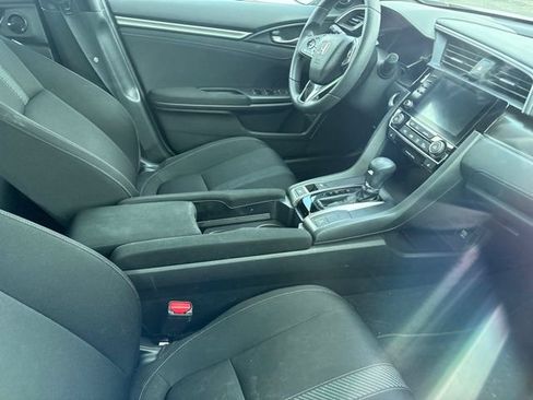 Used 2019 Honda Civic EX image 7