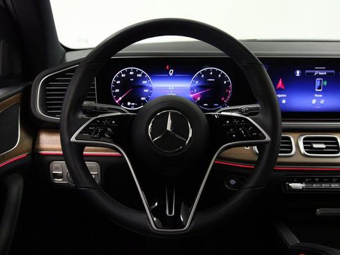 Certified 2024 Mercedes-Benz GLE 350 4MATIC w/ Winter Package image 14