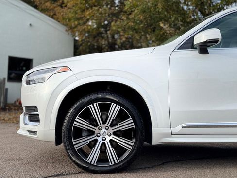 Used 2022 Volvo XC90 T6 Inscription w/ Climate Package image 10
