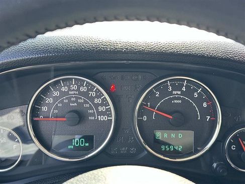 Used 2014 Jeep Wrangler Sport w/ Quick Order Package 24S AWD/4WD image 13