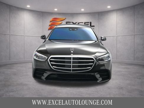 Used 2021 Mercedes-Benz S 580 4MATIC Sedan w/ AMG Line image 12