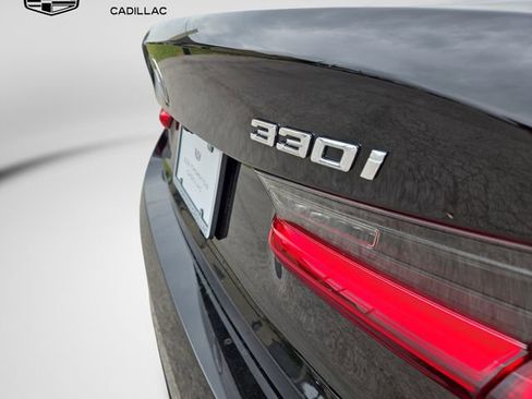 Used 2023 BMW 330i Sedan w/ Premium Package RWD image 30
