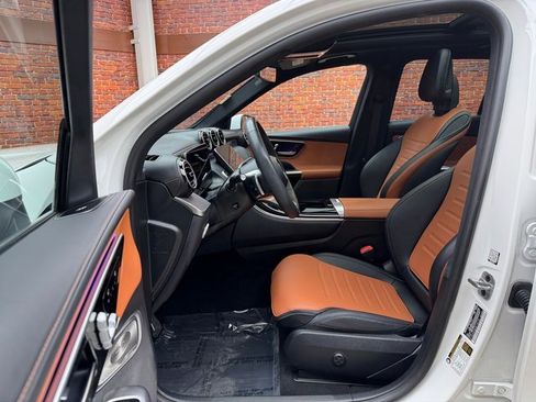 Certified 2024 Mercedes-Benz GLC 300 4MATIC image 22