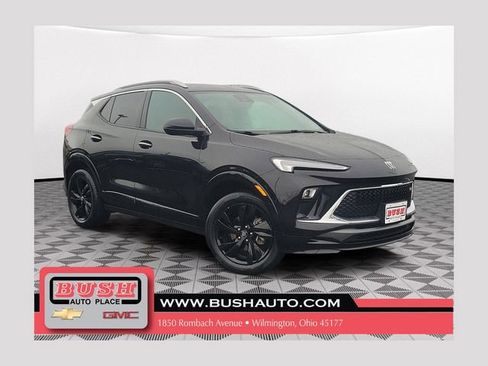 Used 2024 Buick Encore GX Sport Touring AWD/4WD image 1