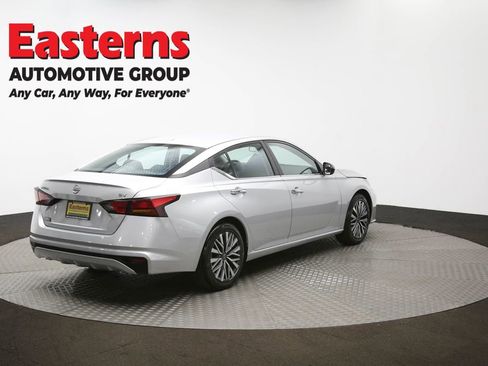 Used 2024 Nissan Altima 2.5 SV image 40