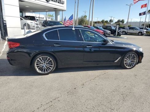 Used 2018 BMW 530i xDrive w/ Premium Package image 8