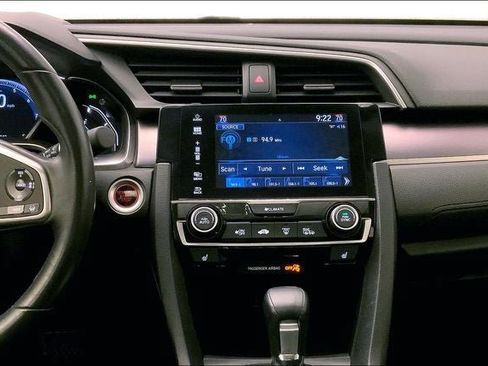 Used 2018 Honda Civic EX-T image 6