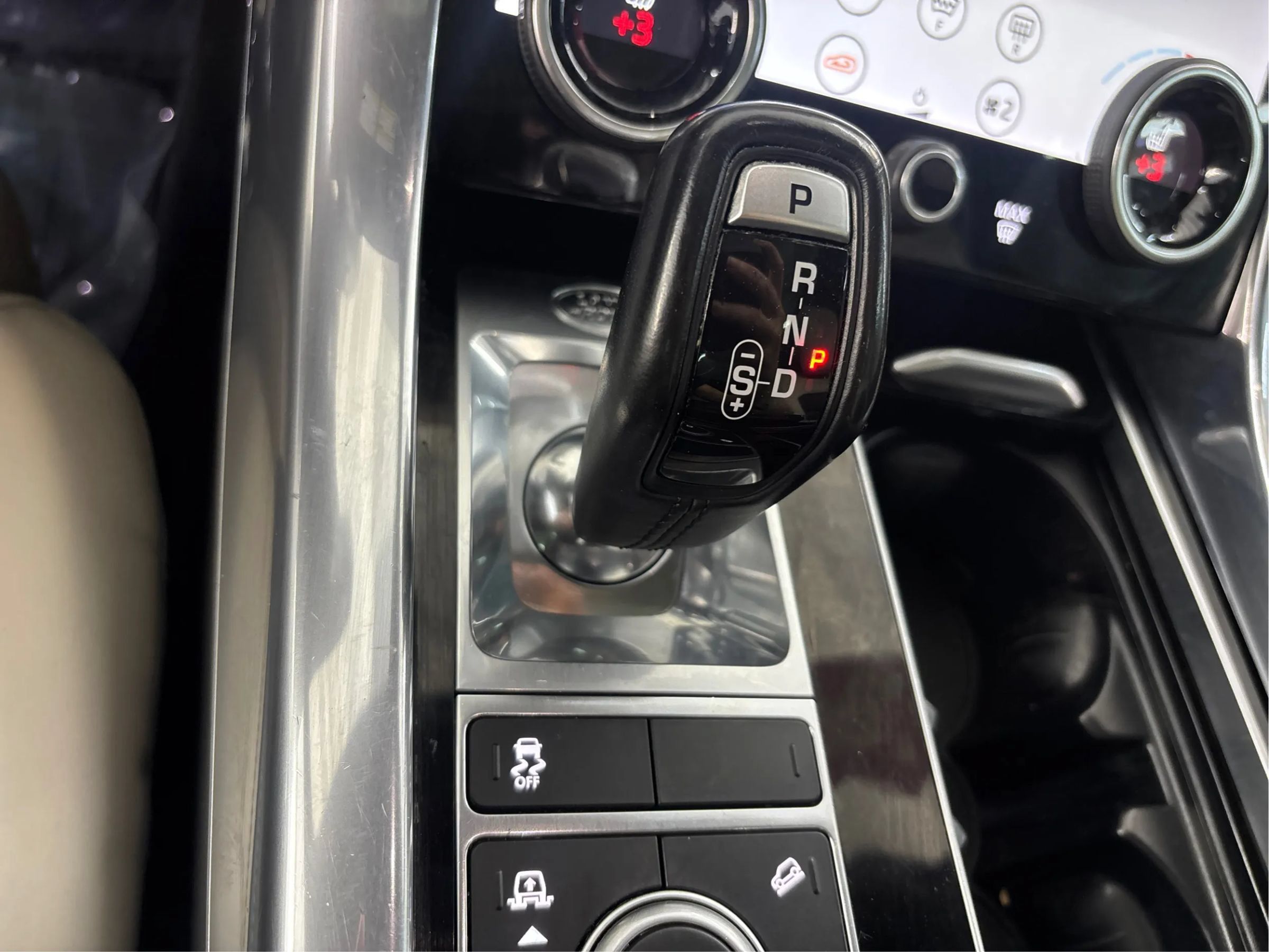 Used 2019 Land Rover Range Rover Sport HSE Dynamic AWD/4WD image 46