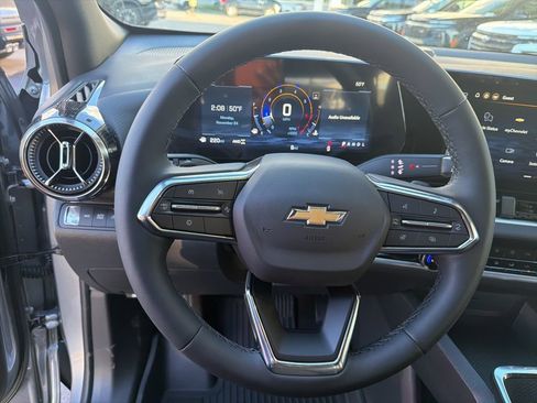 New 2026 Chevrolet Equinox LT w/ Convenience Package II image 6