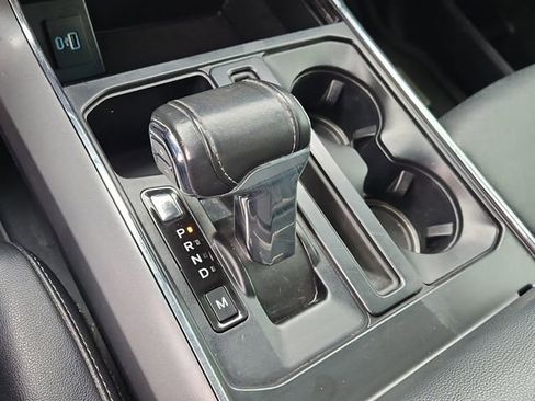 Used 2021 Ford F150 Lariat w/ Equipment Group 502A High image 26