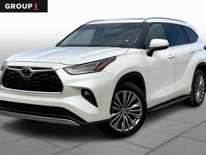 Used 2021 Toyota Highlander Platinum