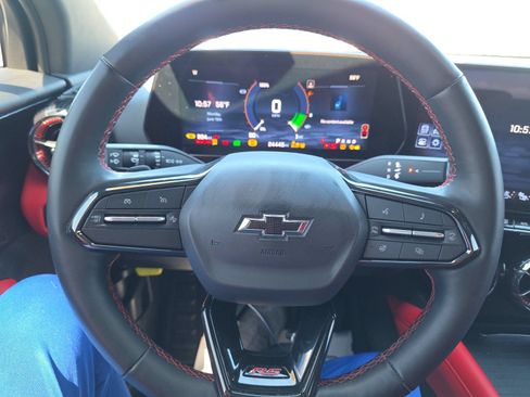 Used 2024 Chevrolet Blazer EV RS AWD/4WD image 5
