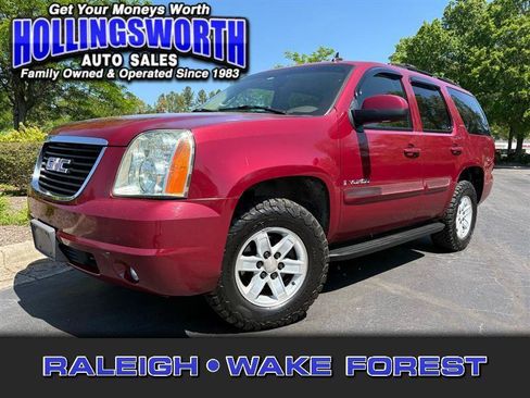 Used 2007 GMC Yukon SLT w/ SLT Preferred Equipment Group AWD/4WD image 1