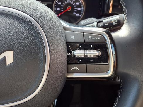 Used 2022 Kia Sorento S w/ Panoramic Sunroof Package FWD image 21