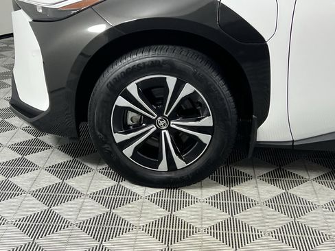 Used 2024 Toyota bZ4X XLE w/ Weather Package image 11