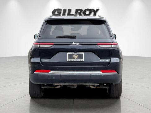 Used 2024 Jeep Grand Cherokee Limited AWD/4WD image 5