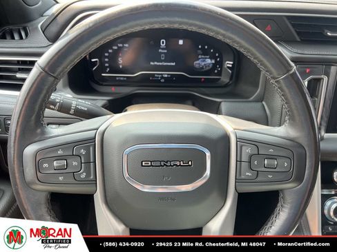 Used 2022 GMC Yukon XL Denali w/ Denali Premium Package AWD/4WD image 21