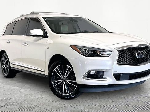 Used 2018 INFINITI QX60 Luxe w/ Deluxe Technology Package image 1