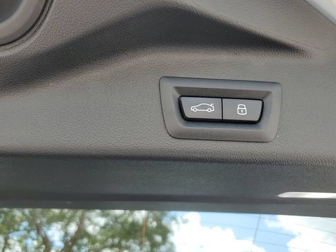Used 2026 BMW X5 sDrive40i w/ M Sport Package RWD image 16