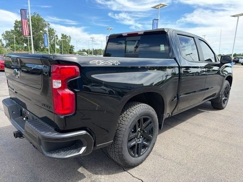 Used 2025 Chevrolet Silverado 1500 RST AWD/4WD image 6