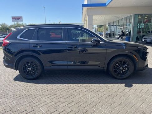 Used 2023 Honda CR-V Sport image 4