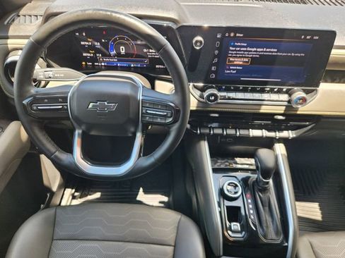Used 2024 Chevrolet Colorado ZR2 w/ ZR2 Convenience Package III AWD/4WD image 27