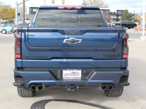 Used 2022 Chevrolet Silverado 1500 High Country w/ High Country Premium Package image 25