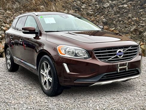 Used 2015 Volvo XC60 T6 w/ Proximity Package image 10