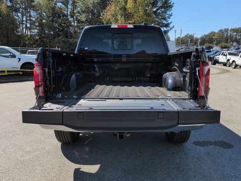 New 2025 Ford F150 Lariat w/ Equipment Group 502A High image 13