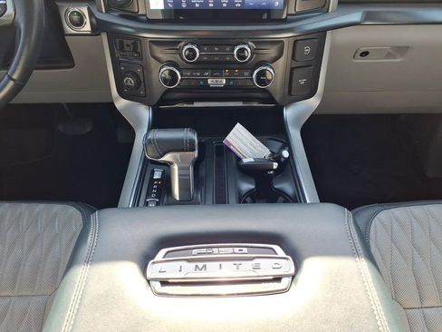 Used 2023 Ford F150 Limited image 11